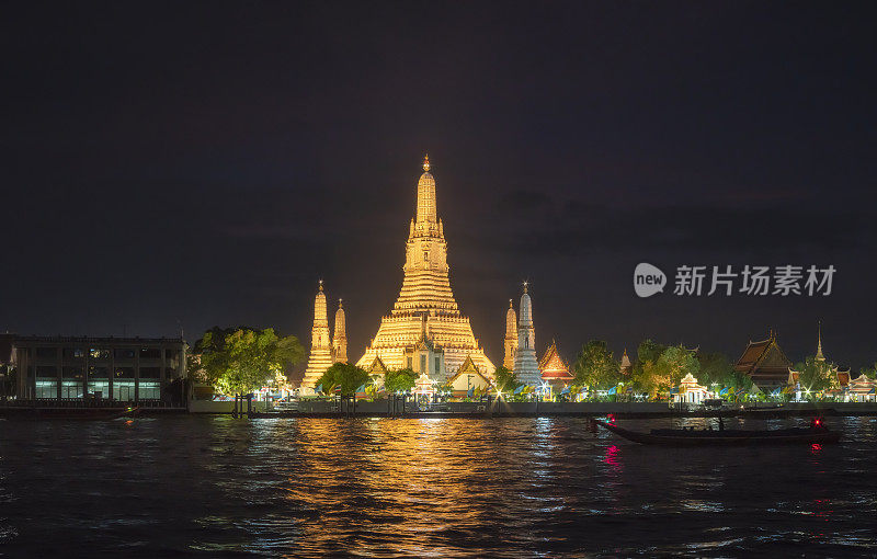 夜景Wat Arun是曼谷的地标，泰国